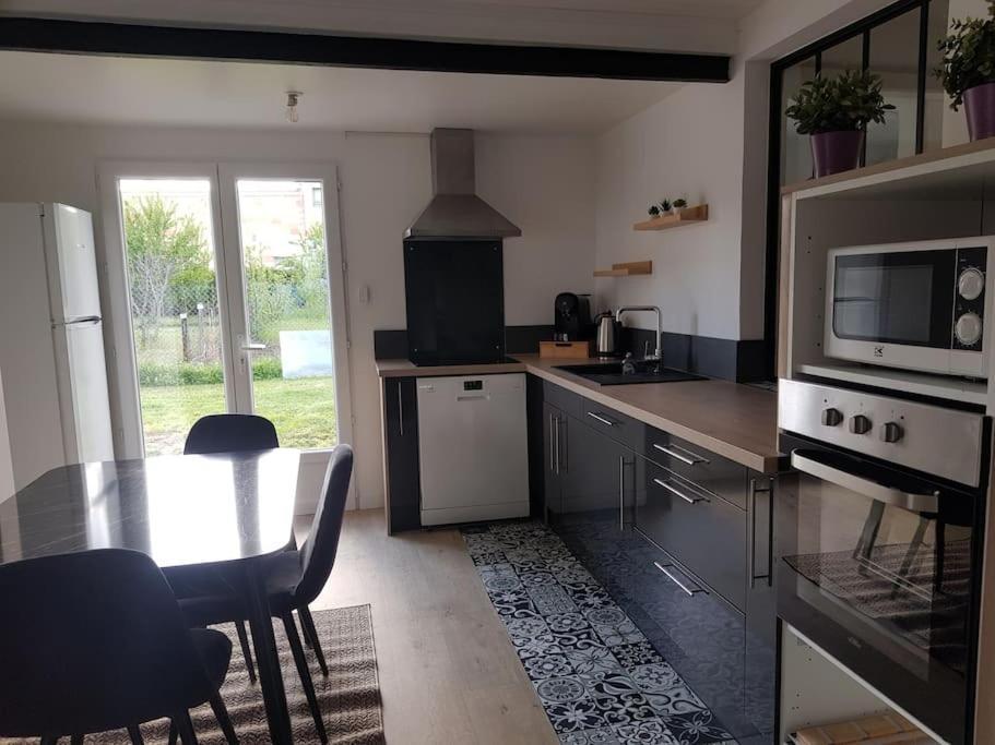 Maison Proche Clermont-Fd Entre Chu Et Cezeaux -Parking Beaumont  ภายนอก รูปภาพ