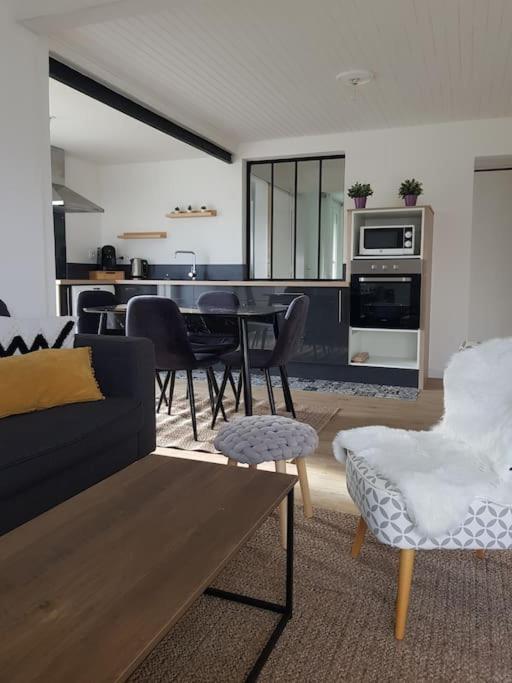 Maison Proche Clermont-Fd Entre Chu Et Cezeaux -Parking Beaumont  ภายนอก รูปภาพ